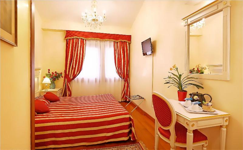 Hotel San Luca - Oda