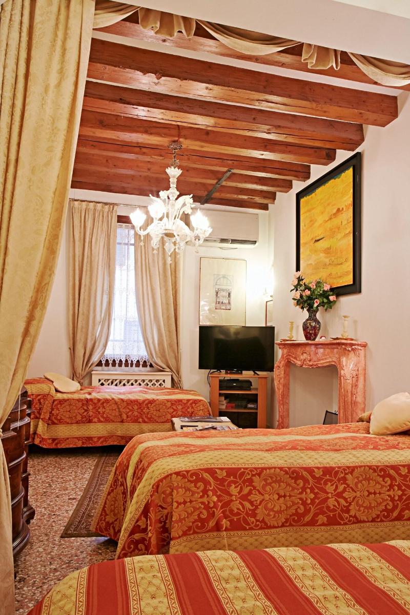 Hotel San Luca - Oda