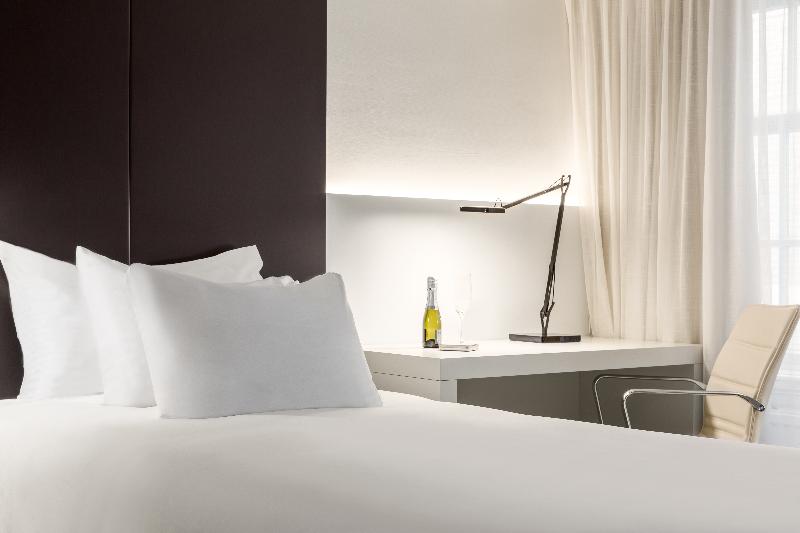 NH Collection Amsterdam Barbizon Palace - Oda