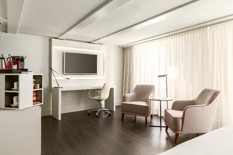 NH Collection Amsterdam Barbizon Palace - Oda