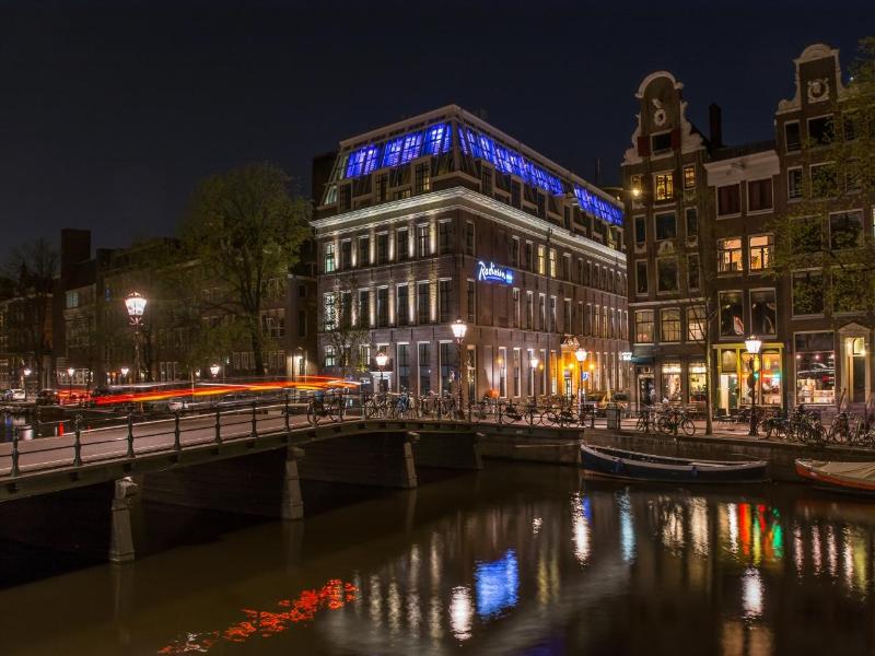 Radisson Blu Hotel Amsterdam - Genel