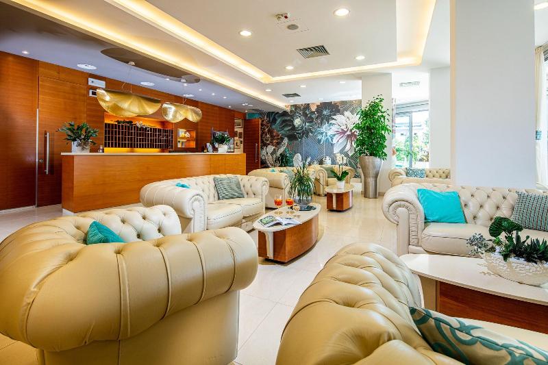 Hotel Parigi - Lobi