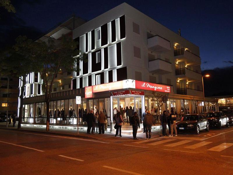 Domino Suite Hotel - Genel