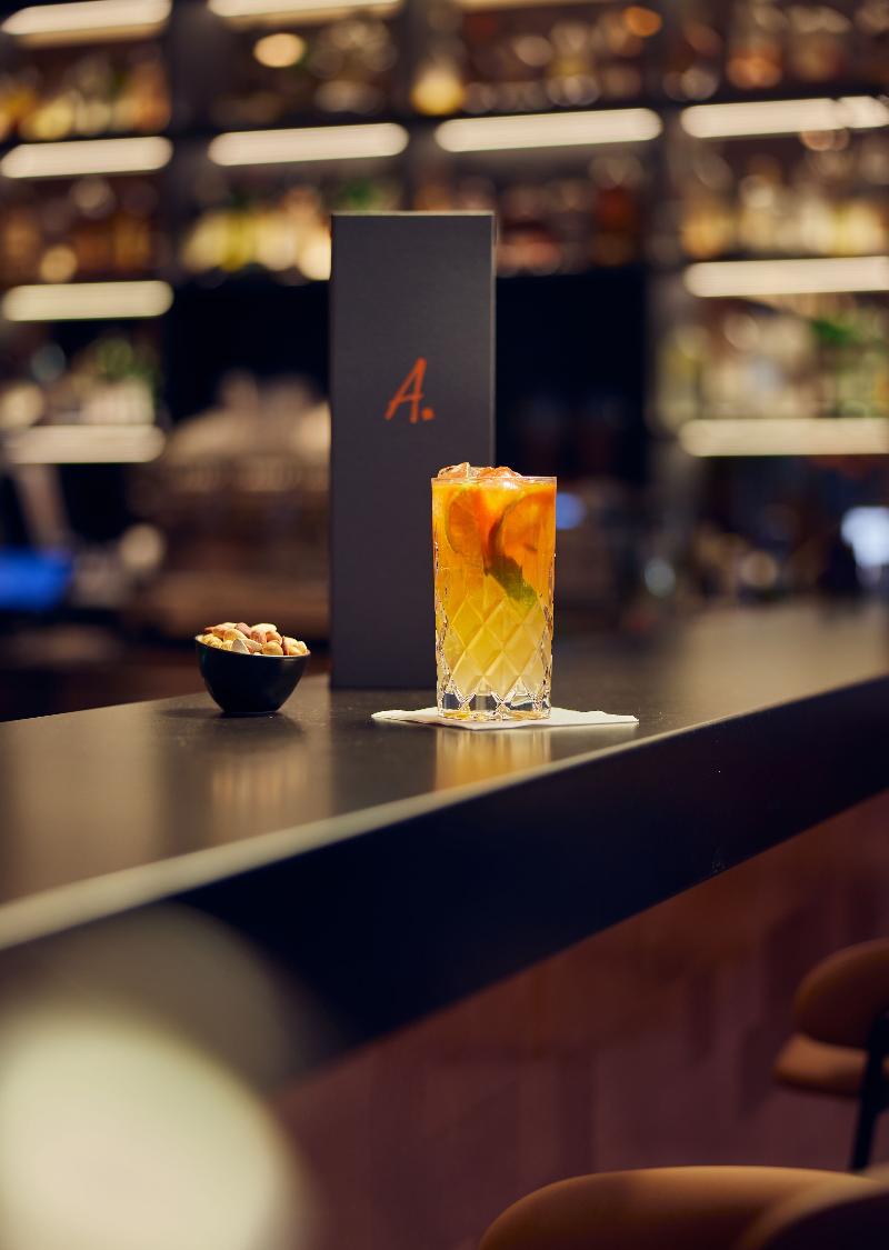 DoubleTree by Hilton Hannover Schweizerhof - Bar