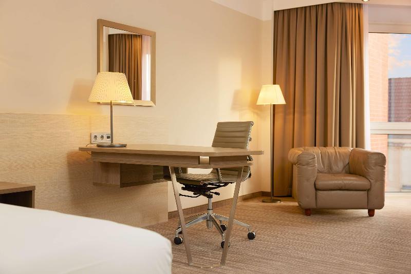 DoubleTree by Hilton Hannover Schweizerhof - Oda