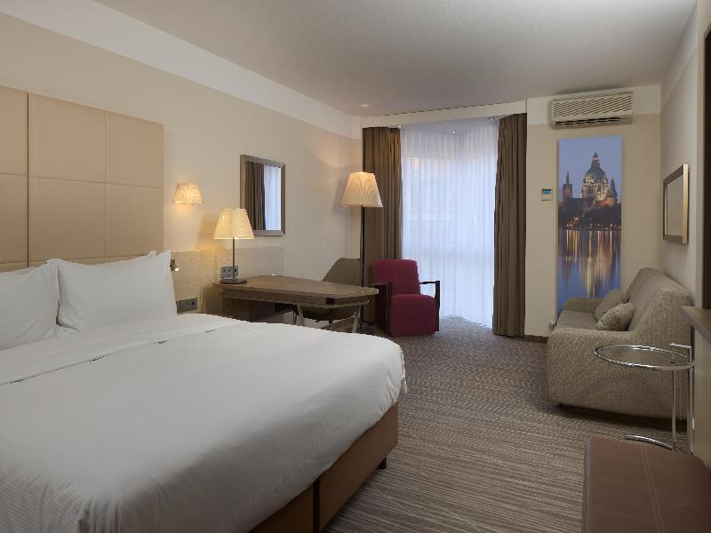 DoubleTree by Hilton Hannover Schweizerhof - Oda