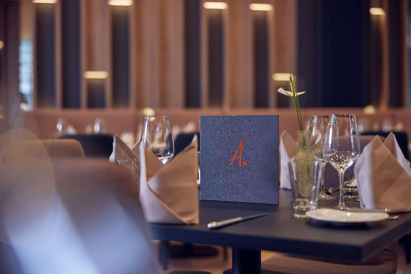 DoubleTree by Hilton Hannover Schweizerhof - Restoran