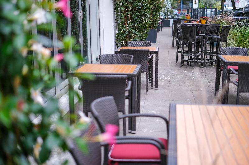 DoubleTree by Hilton Hannover Schweizerhof - Teras