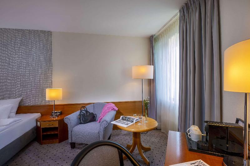 Maritim Airport Hotel Hannover - Oda