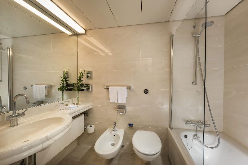 Maritim Airport Hotel Hannover - Oda