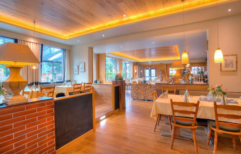 Best Western Hotel Brunnenhof - Restoran