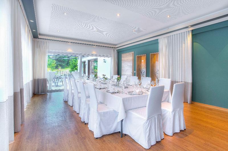 Best Western Hotel Brunnenhof - Restoran