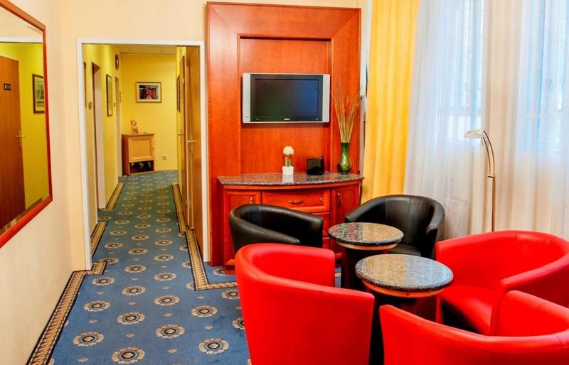 Corvinus Pension - Lobi