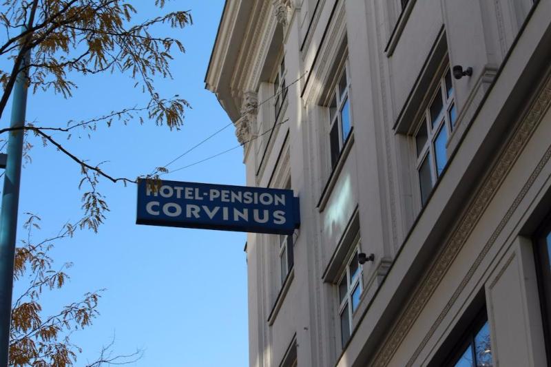Corvinus Pension - Genel