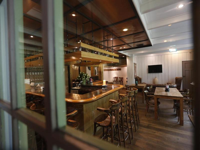 Forest Hotel - Genel