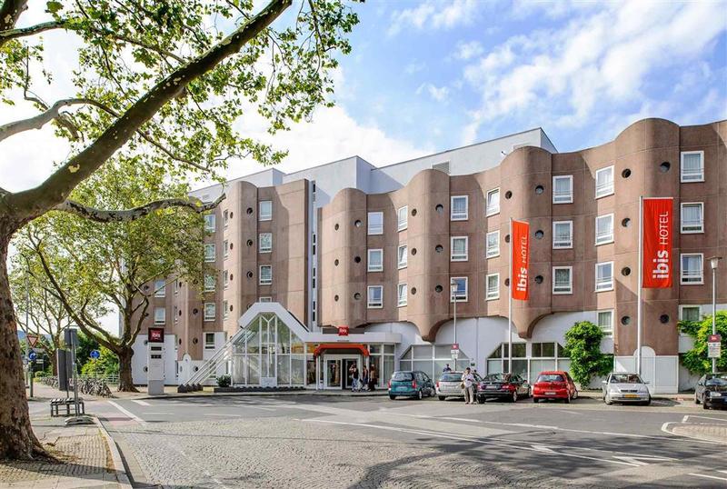 Ibis Heidelberg Hauptbahnhof - Genel