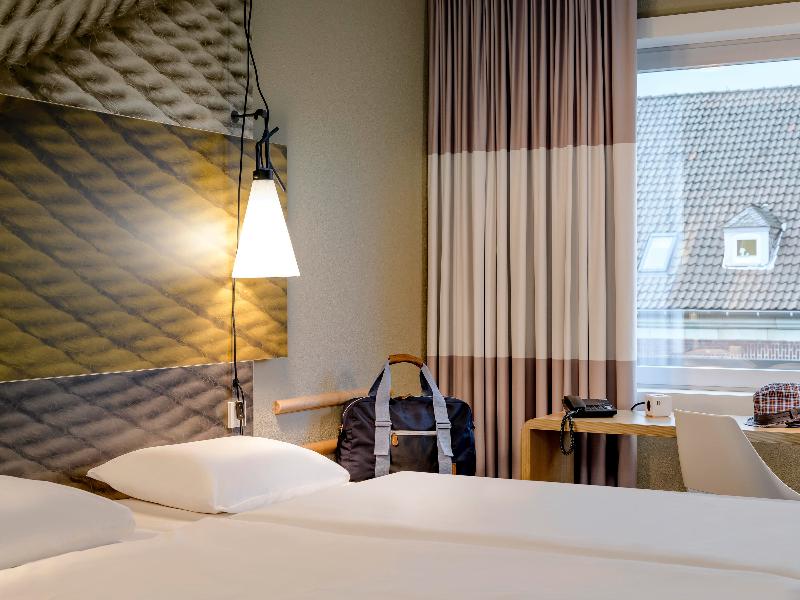 Ibis Heidelberg Hauptbahnhof - Oda