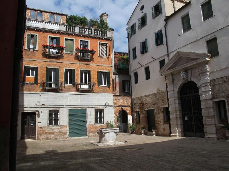 Antica Raffineria - Genel