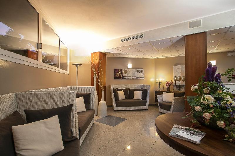 Park Hotel Ermitage - Lobi