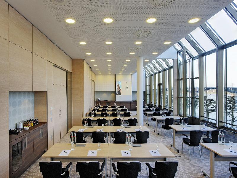 Hilton Mainz - Toplantı