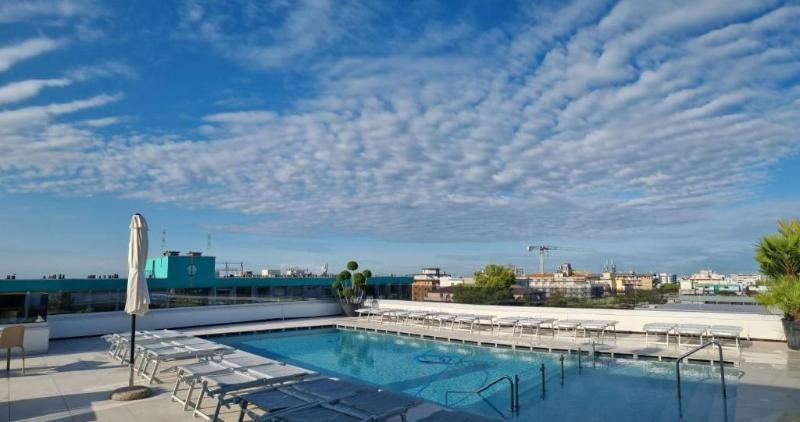 Hotel Venice Beach  lifestyle - Havuz
