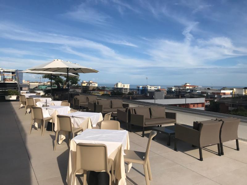 Hotel Venice Beach  lifestyle - Teras