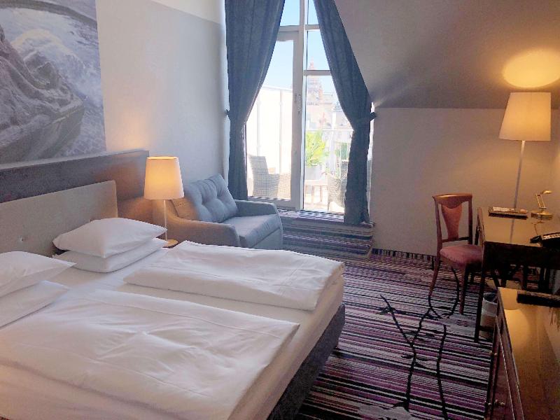 Brunfels Hotel - Oda