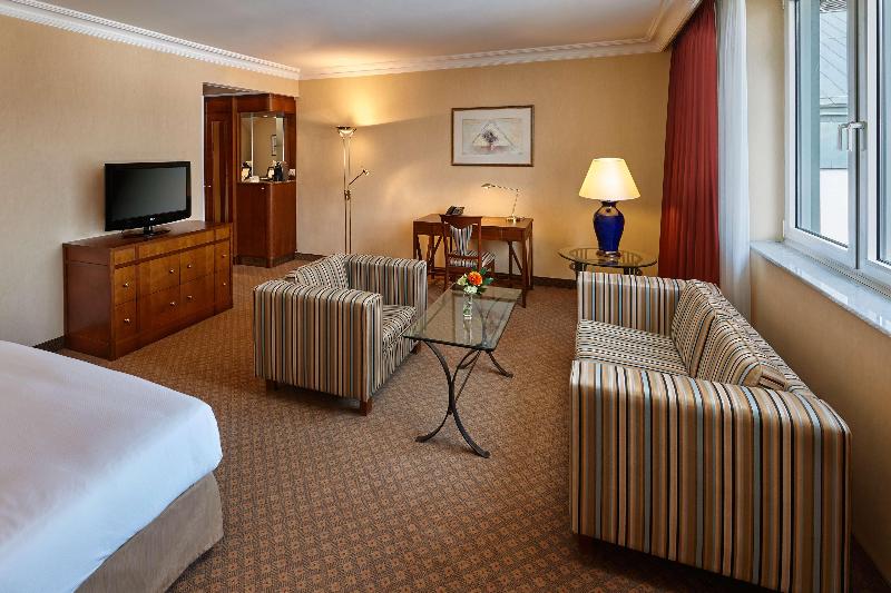 Brunfels Hotel - Oda