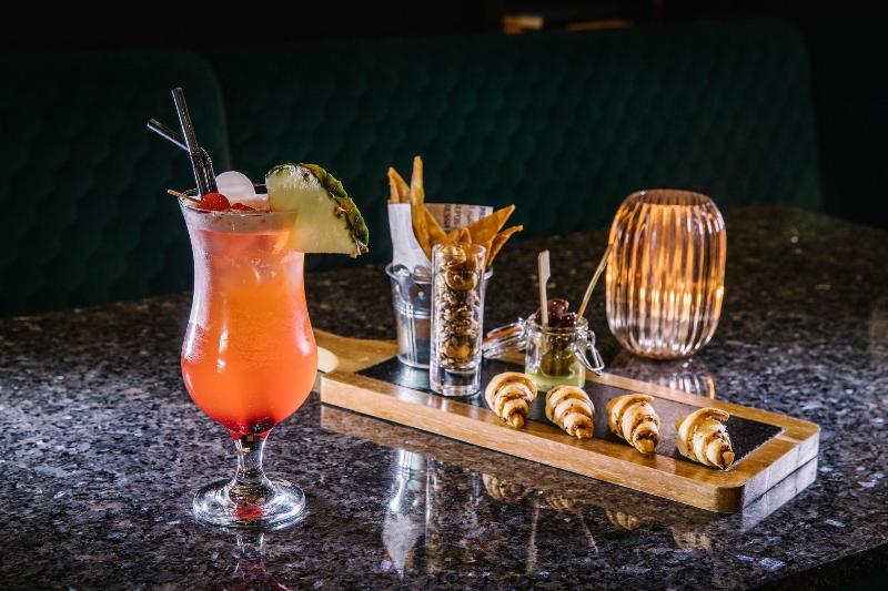 Lindeth Howe Classic Country House - Bar