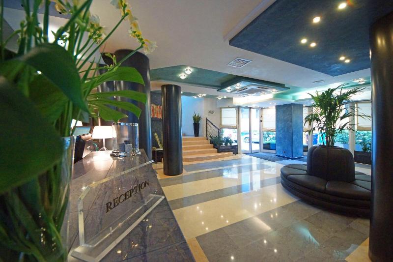 Hotel Europa - Lobi