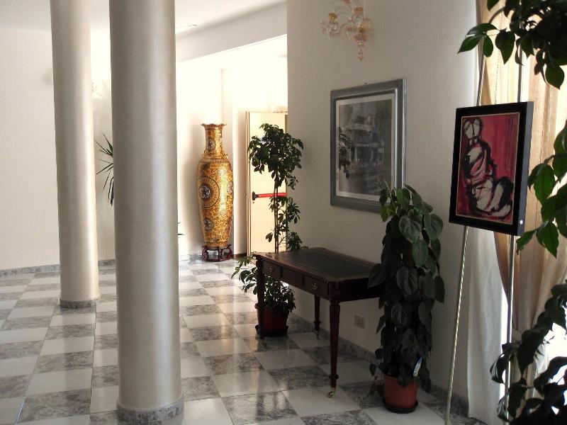 Hotel Jasminum - Lobi