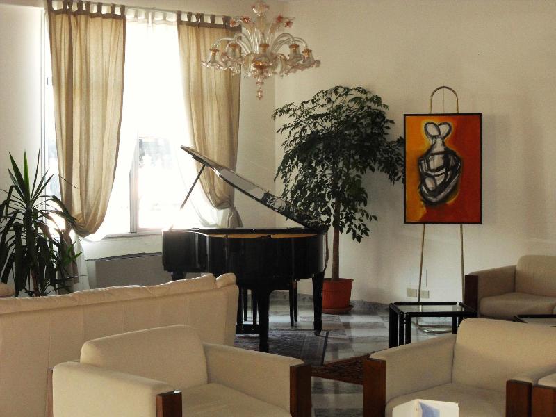 Hotel Jasminum - Lobi