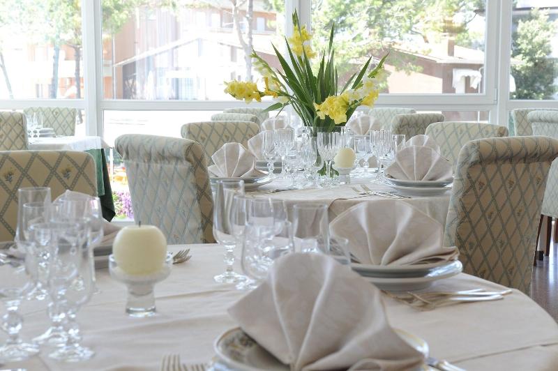 Hotel Jasminum - Restoran