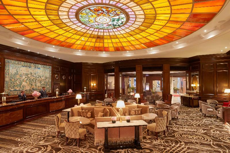 Vier Jahreszeiten Kempinski Munchen - Lobi