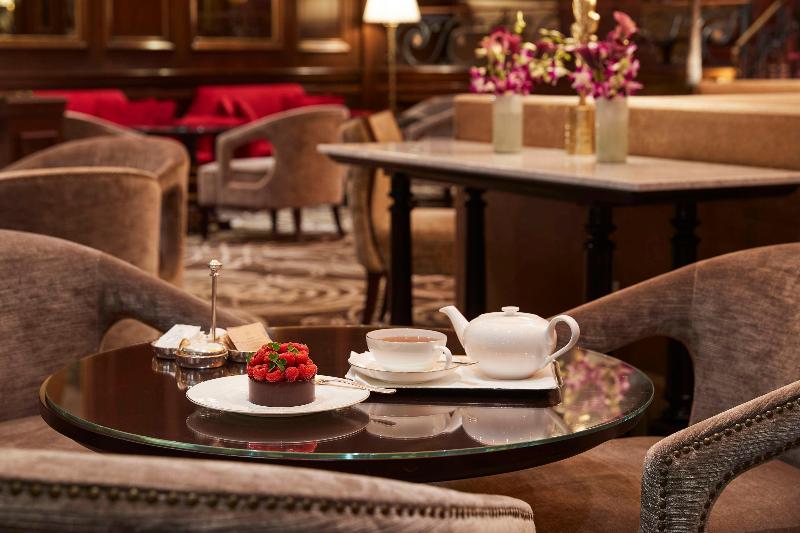 Vier Jahreszeiten Kempinski Munchen - Lobi