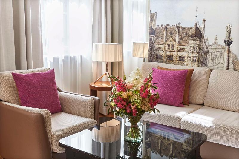 Vier Jahreszeiten Kempinski Munchen - Oda