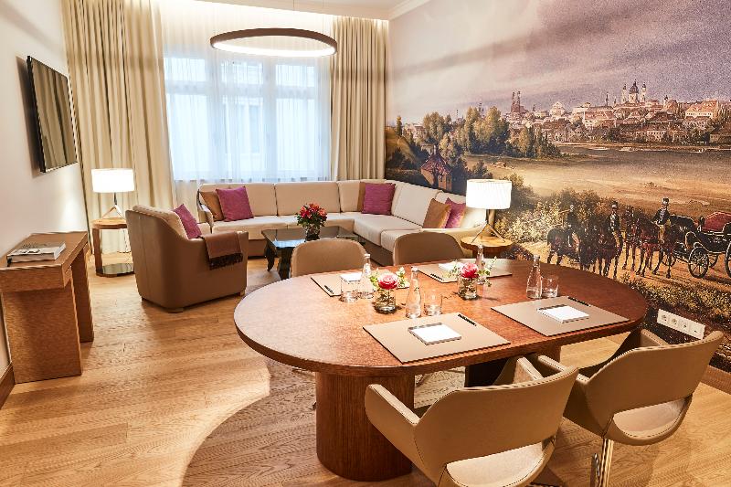 Vier Jahreszeiten Kempinski Munchen - Oda