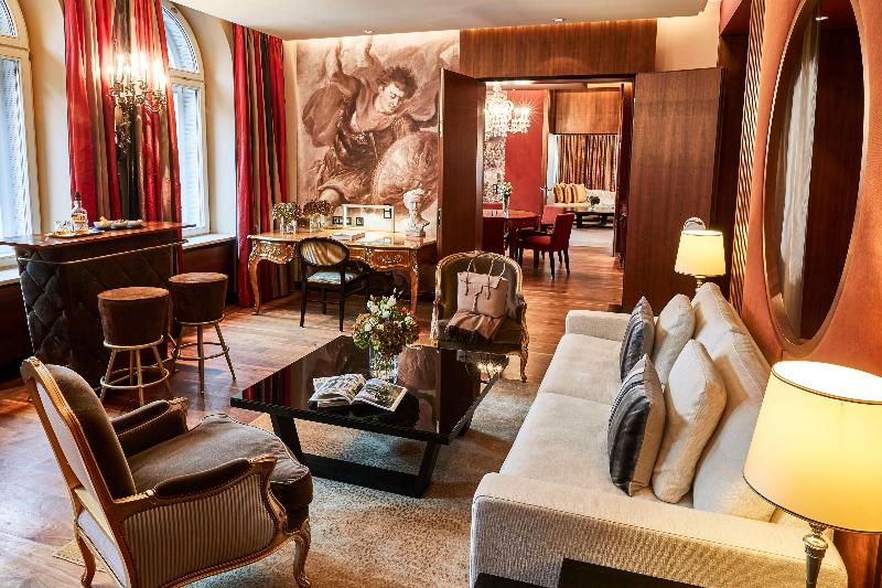 Vier Jahreszeiten Kempinski Munchen - Oda
