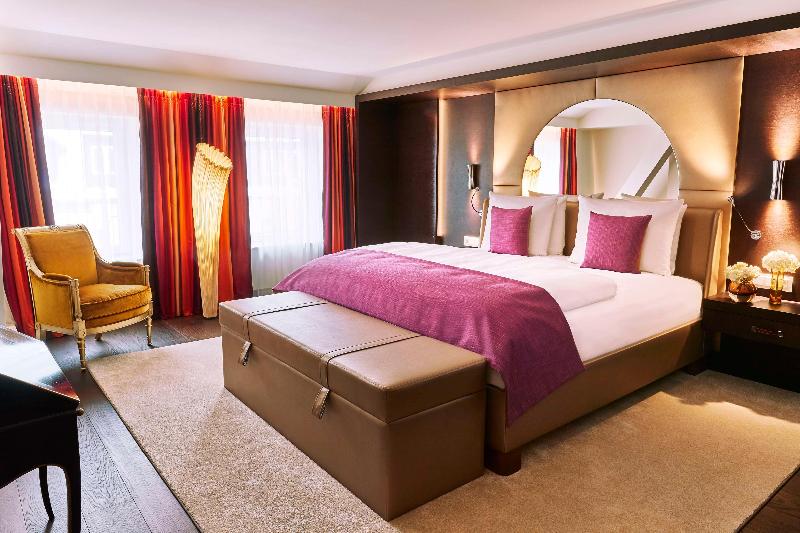 Vier Jahreszeiten Kempinski Munchen - Oda