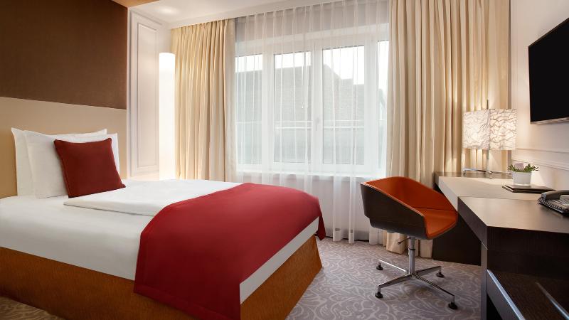 Vier Jahreszeiten Kempinski Munchen - Oda