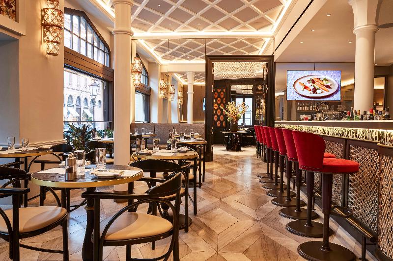 Vier Jahreszeiten Kempinski Munchen - Restoran