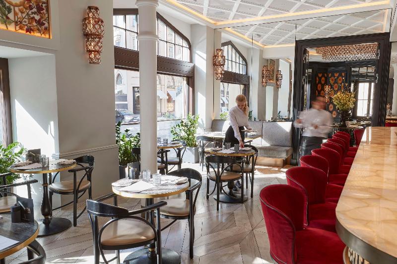 Vier Jahreszeiten Kempinski Munchen - Restoran