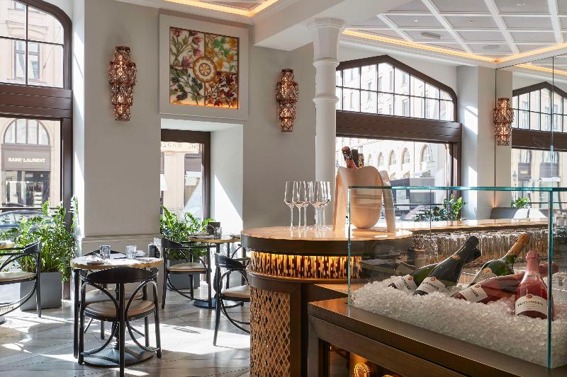 Vier Jahreszeiten Kempinski Munchen - Restoran
