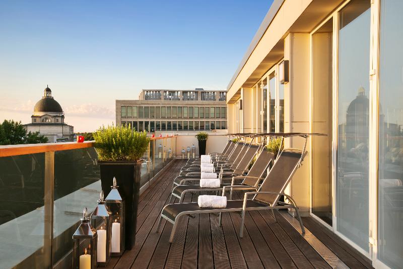 Vier Jahreszeiten Kempinski Munchen - Teras