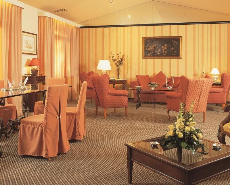 Balletti Palace - Genel