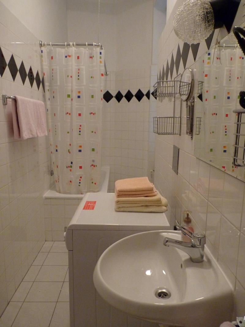 Hotel Pension Lumes self check in - Oda