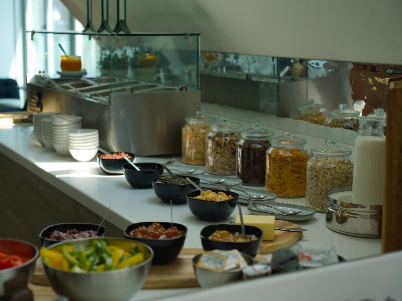 Hotel BEE GREEN Schoenbrunn - Restoran