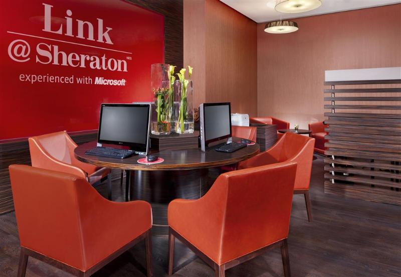 Sheraton Munich Arabellapark - Lobi