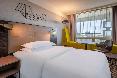 Sheraton Munich Arabellapark oda fotoğrafı