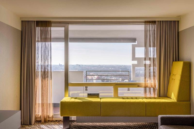 Sheraton Munich Arabellapark - Oda